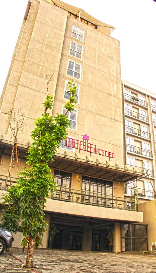 Maple Hotel Grogol Jakarta Extérieur photo